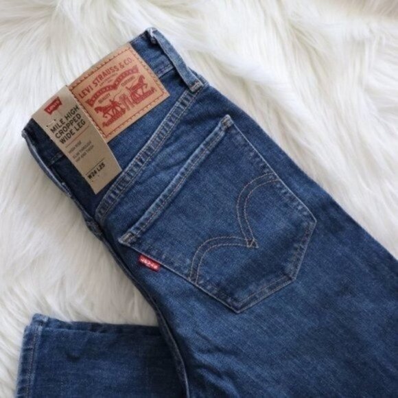 NEW Levis Mile High Rise Wide Leg Cropped Jeans Size 28 Dark Wash - Picture 3 of 9